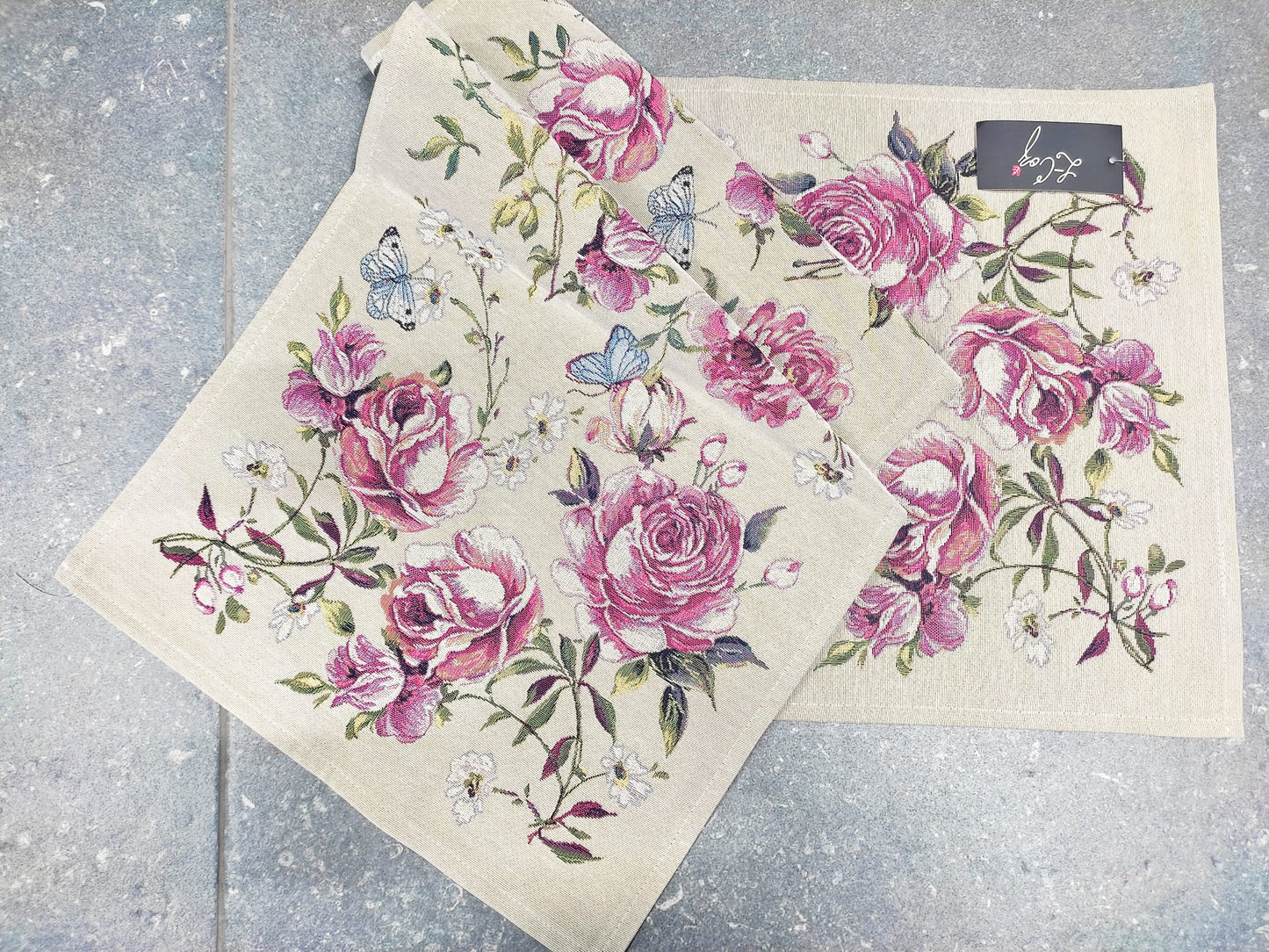 Napron model floral
