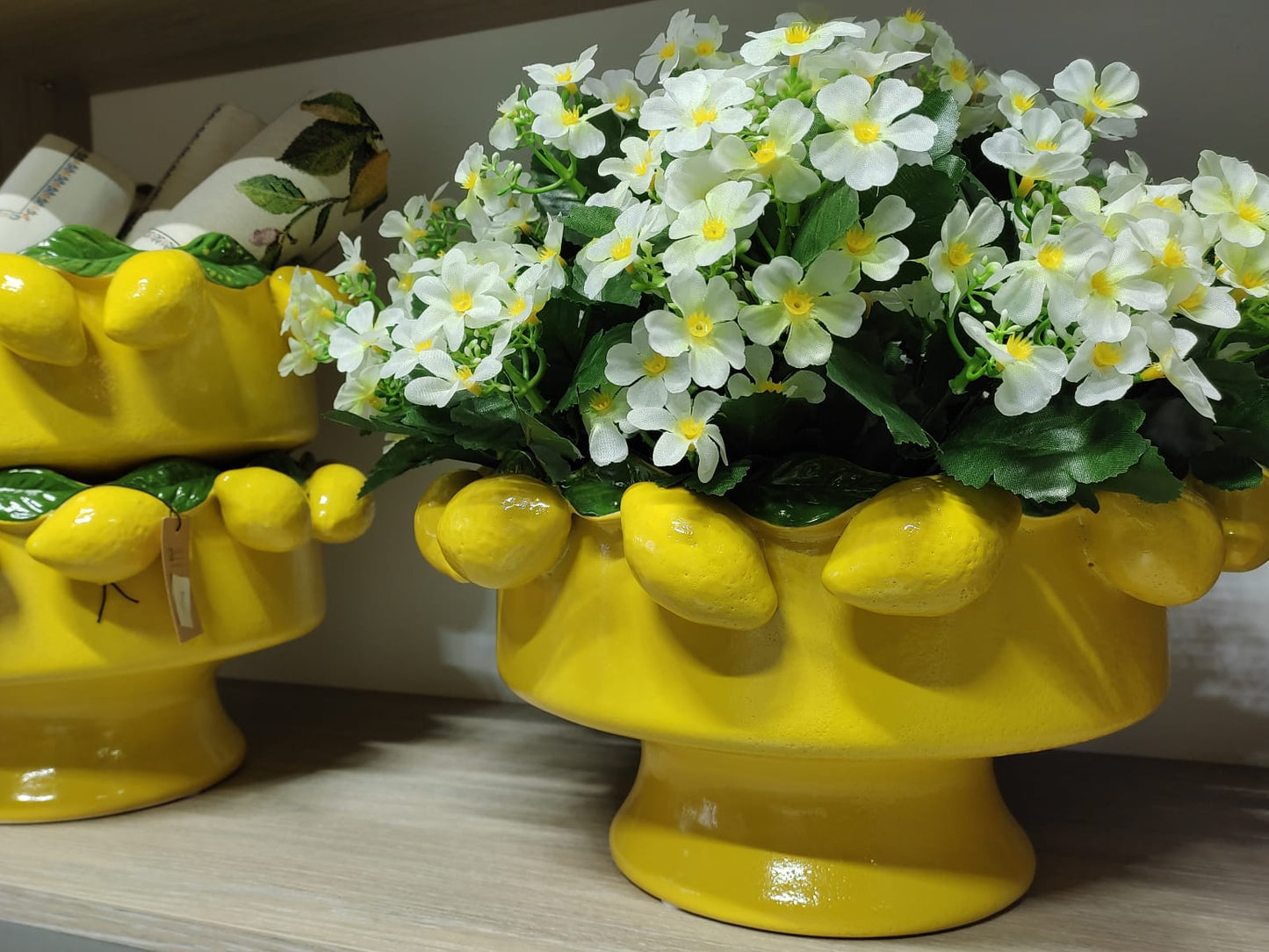 Vas ceramic, galben, cu lămâi - HG141
